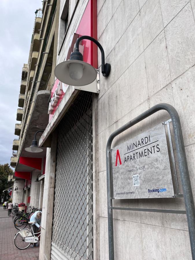 Minardi Apartments Vercelli Bagian luar foto