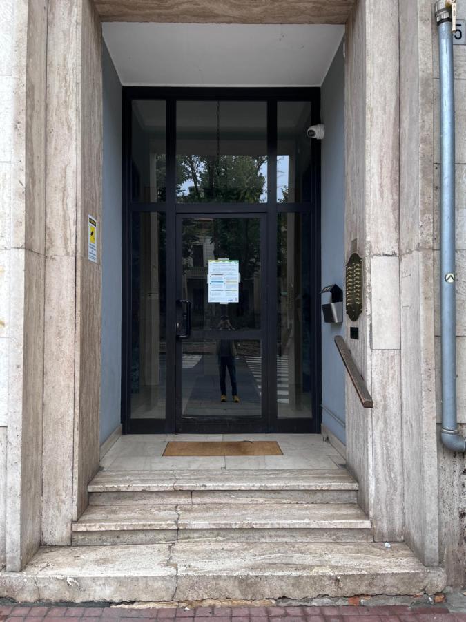 Minardi Apartments Vercelli Bagian luar foto