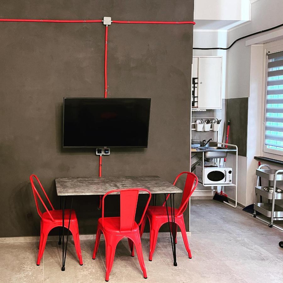 Minardi Apartments Vercelli Bagian luar foto