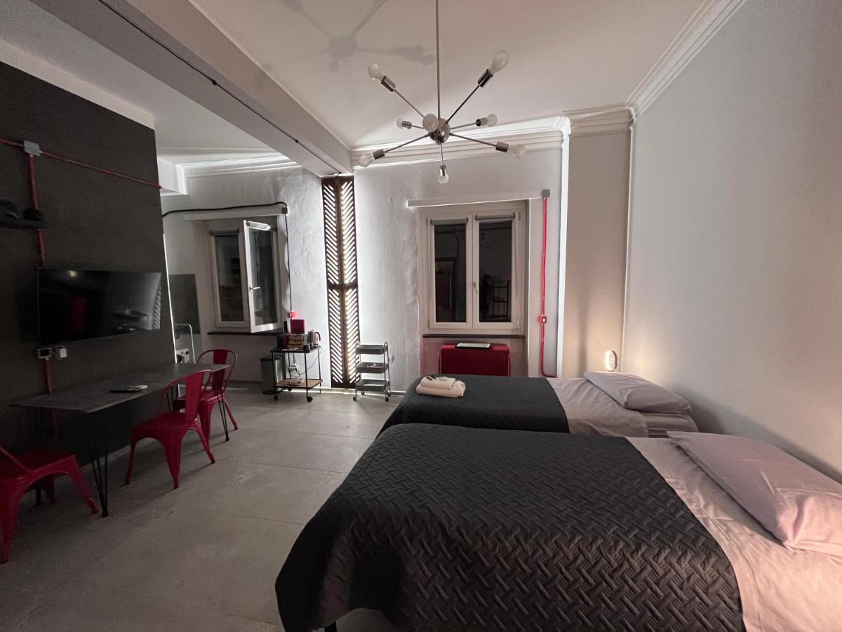 Minardi Apartments Vercelli Bagian luar foto